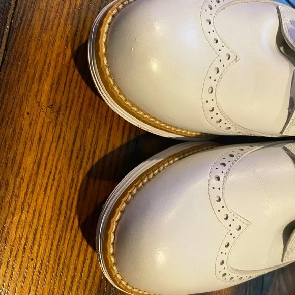 Cole Haan women’s White Golf Shoes Size 8 - Picture 3 of 10